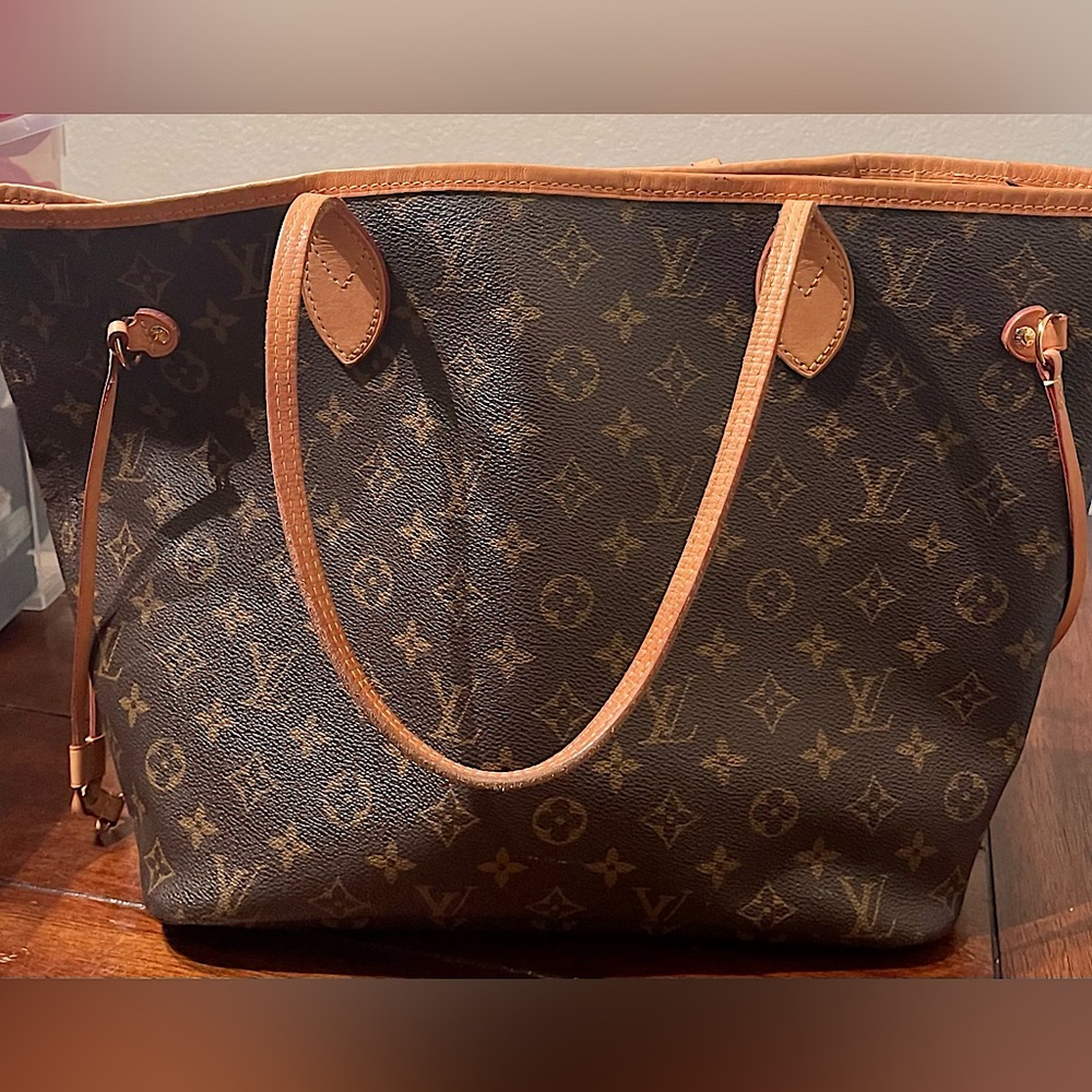 Louis Vuitton Neverfull Tote MM Brown Canvas Monogram